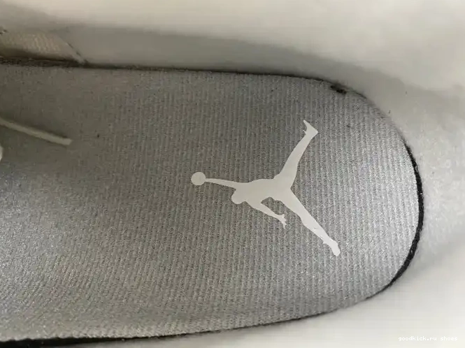 Jordan Ivory Craft Air FJ9479-100 3 0616